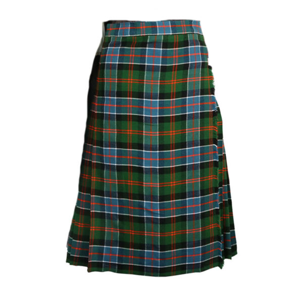 A knee-length kilt made of green, blue, and red tartan fabric, the Sinclair Hunting Ancient Homespun Kilted Skirt offers a traditional yet stylish look.