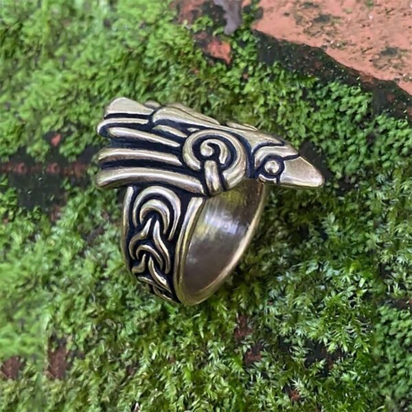 A ring with a crow on it.