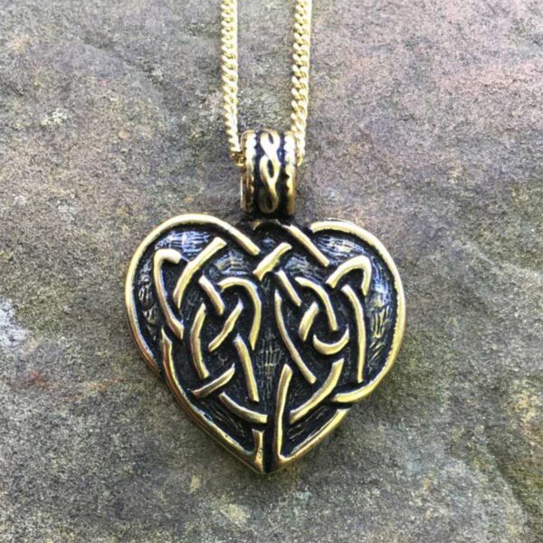 A Celtic Heart Pendant perfect for any occasion.