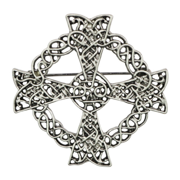 A silver Celtic Cross Antiqued Pewter brooch/pendant.