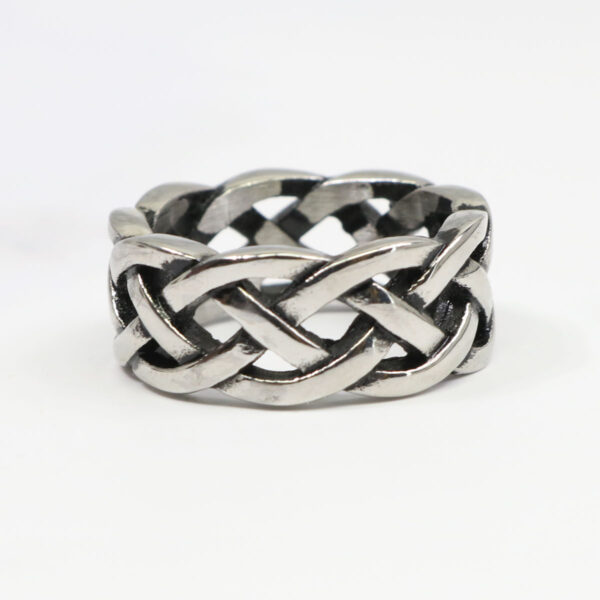 A silver Interlacing Endless Knot Ring with a Celtic design.