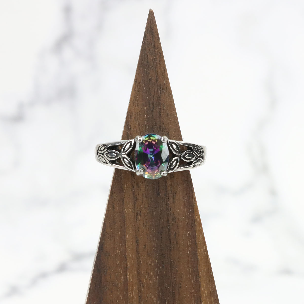 Katrina Gold Crystal Ring – Gisele Collection