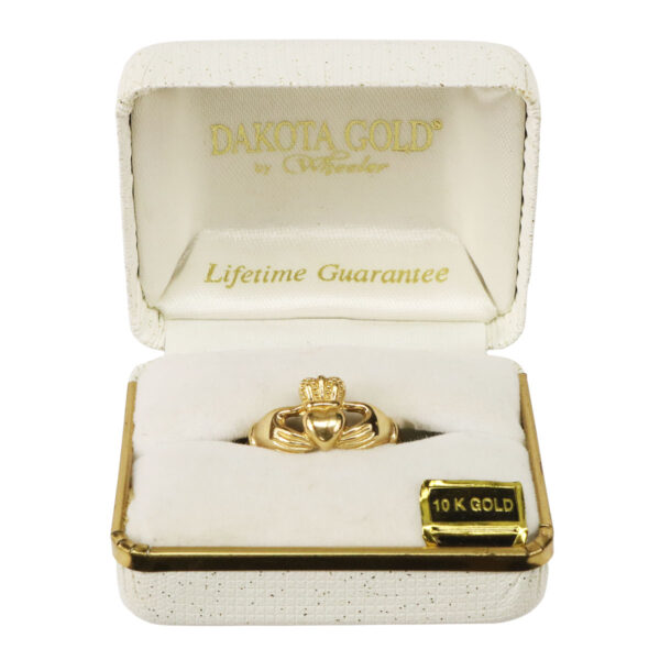 Dakota gold Womens 10K Gold Claddagh Wedding Ring - Size 7* in a white box.