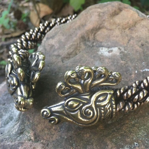 This stunning Stag of Cernunnos Torc - Extra Heavy Braid features the captivating stag of Cernunnos intricately designed on it.