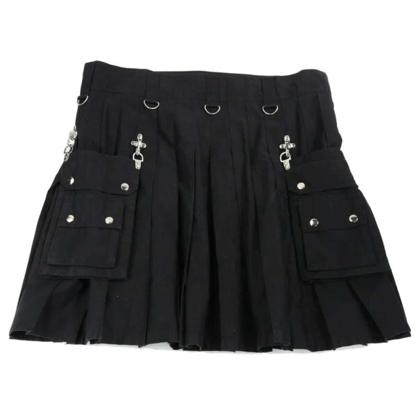 A black Khromed kilt with pockets and a broken buckle - Size 44W 23L.